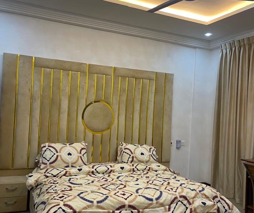 1 Bedroom with open Kitchen (B)