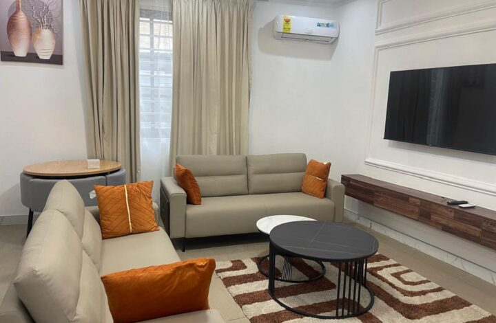 1Bedroom fully furnished with Closed Kitchen (B)